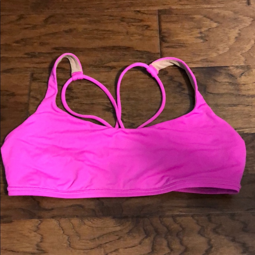 Lululemon Free to Be Bra